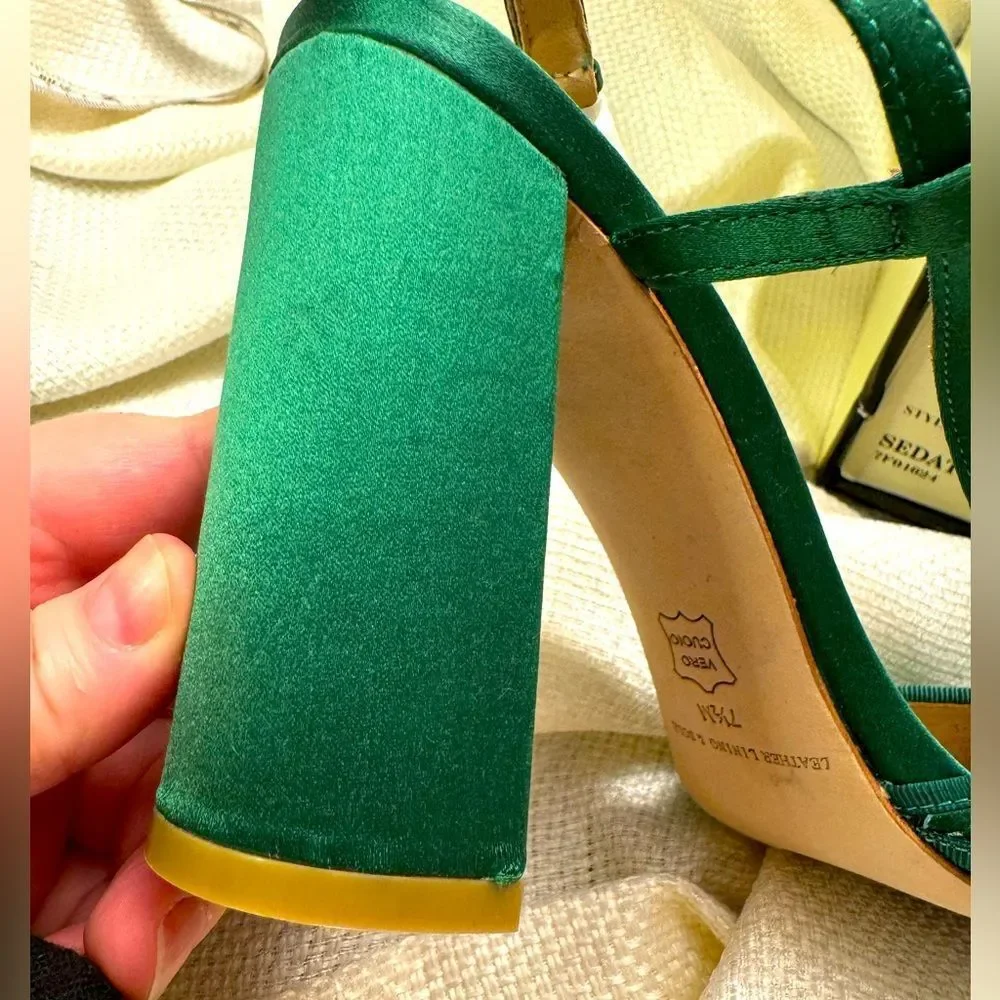 NIB Leon Max emerald green satin block ruffle slingback high heels size 38 7.5
